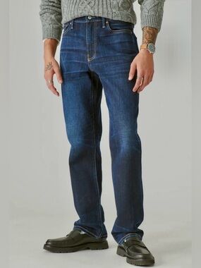 Lucky Brand Men’s 363 Vintage Straight Leg Jeans 36W 32W